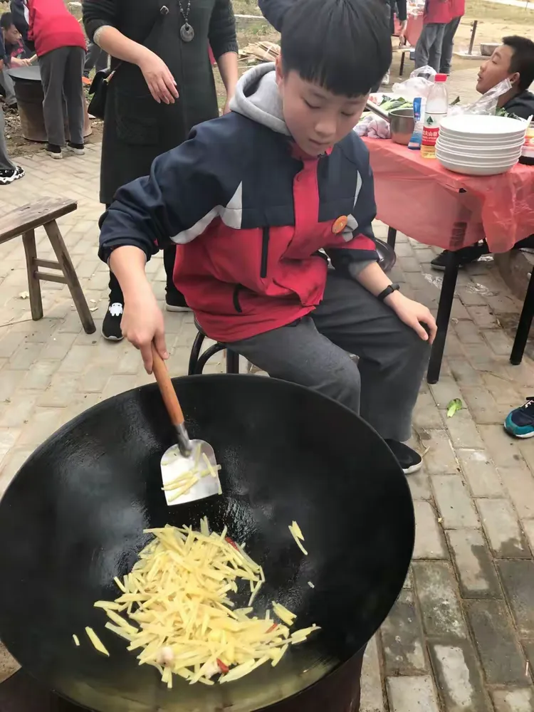 我来教教大家“跑得快怎么样才能赢”科技辅助神器手机版教程