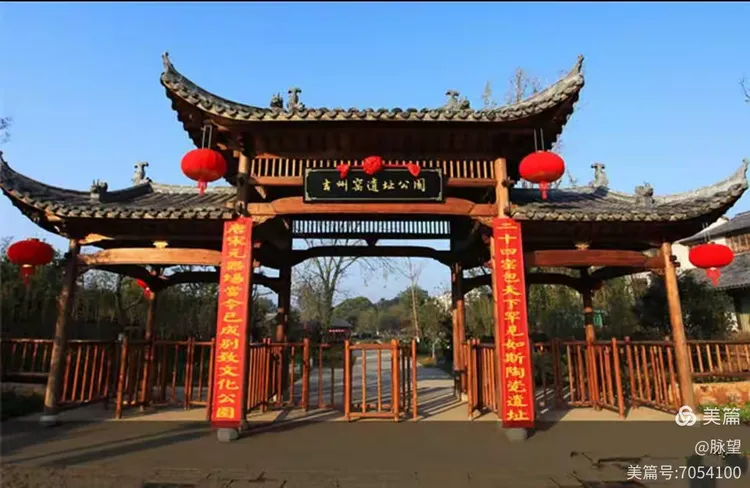 独家实测“中至吉安王炸开挂神器”透视挂!详细分享装挂步骤-第2张图片