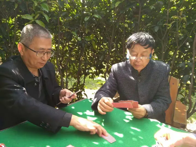 分享实测“欢聚斗地主水鱼透视怎么开”开挂辅助脚本+详细开挂安装教程-第1张图片