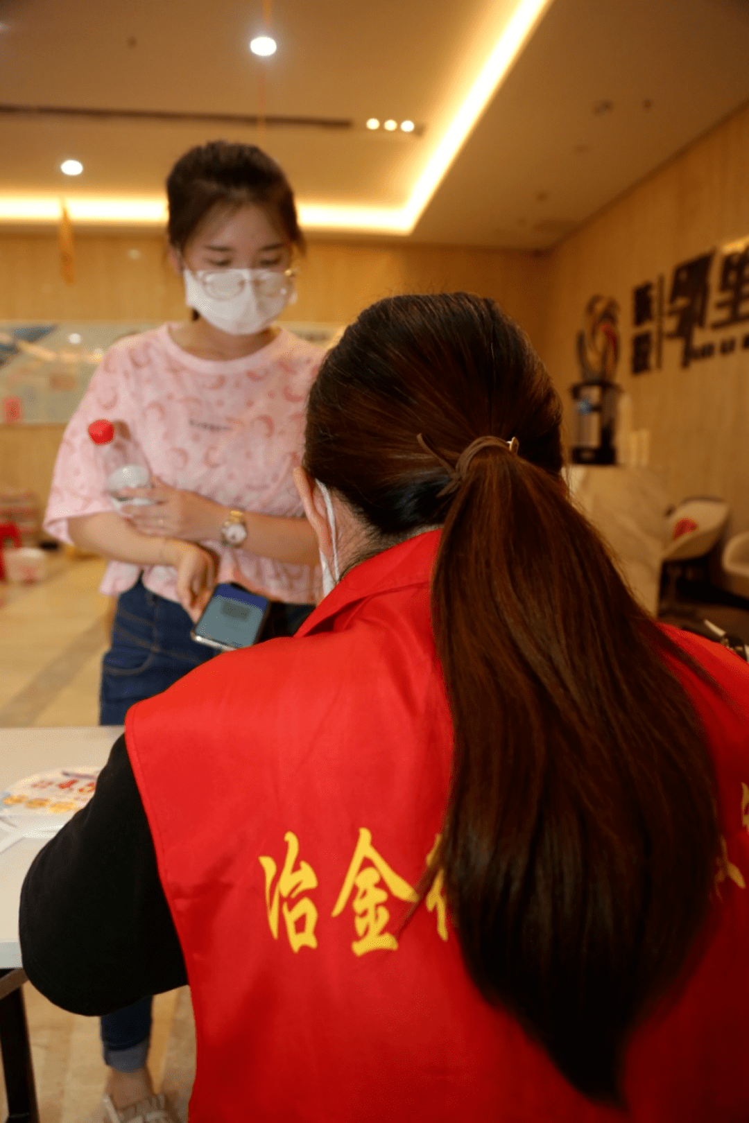 「南京一核酸阳性人员不知去向?」〃南京前6轮核酸检出阳性233人-第2张图片