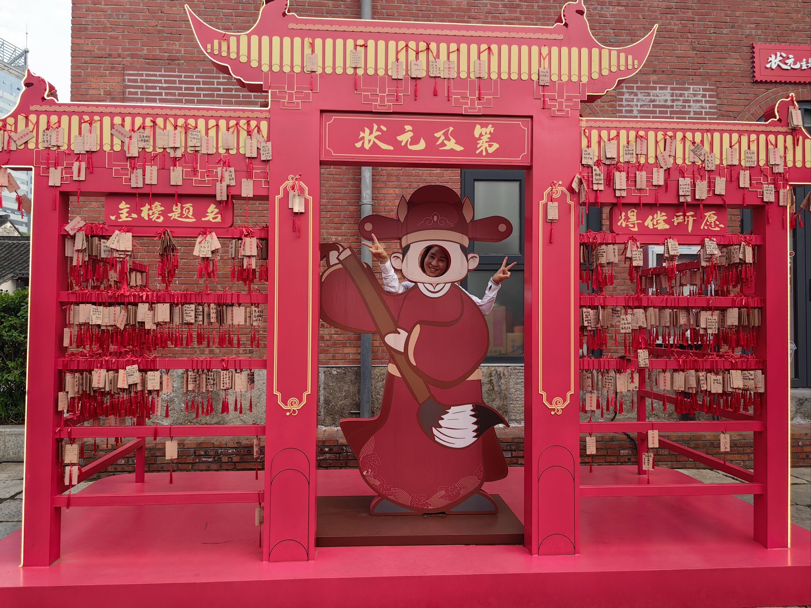 一键必胜“哈局十三张开挂神器下载”科技辅助神器手机版教程-第2张图片