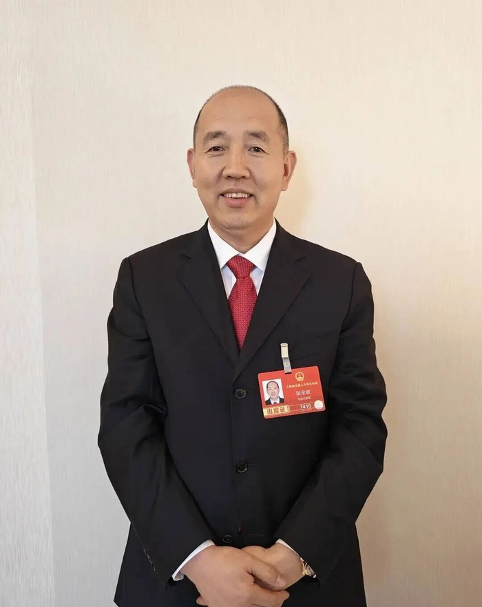 实测分享“手机十三张万能开挂器	”详细开挂安装教程-第1张图片