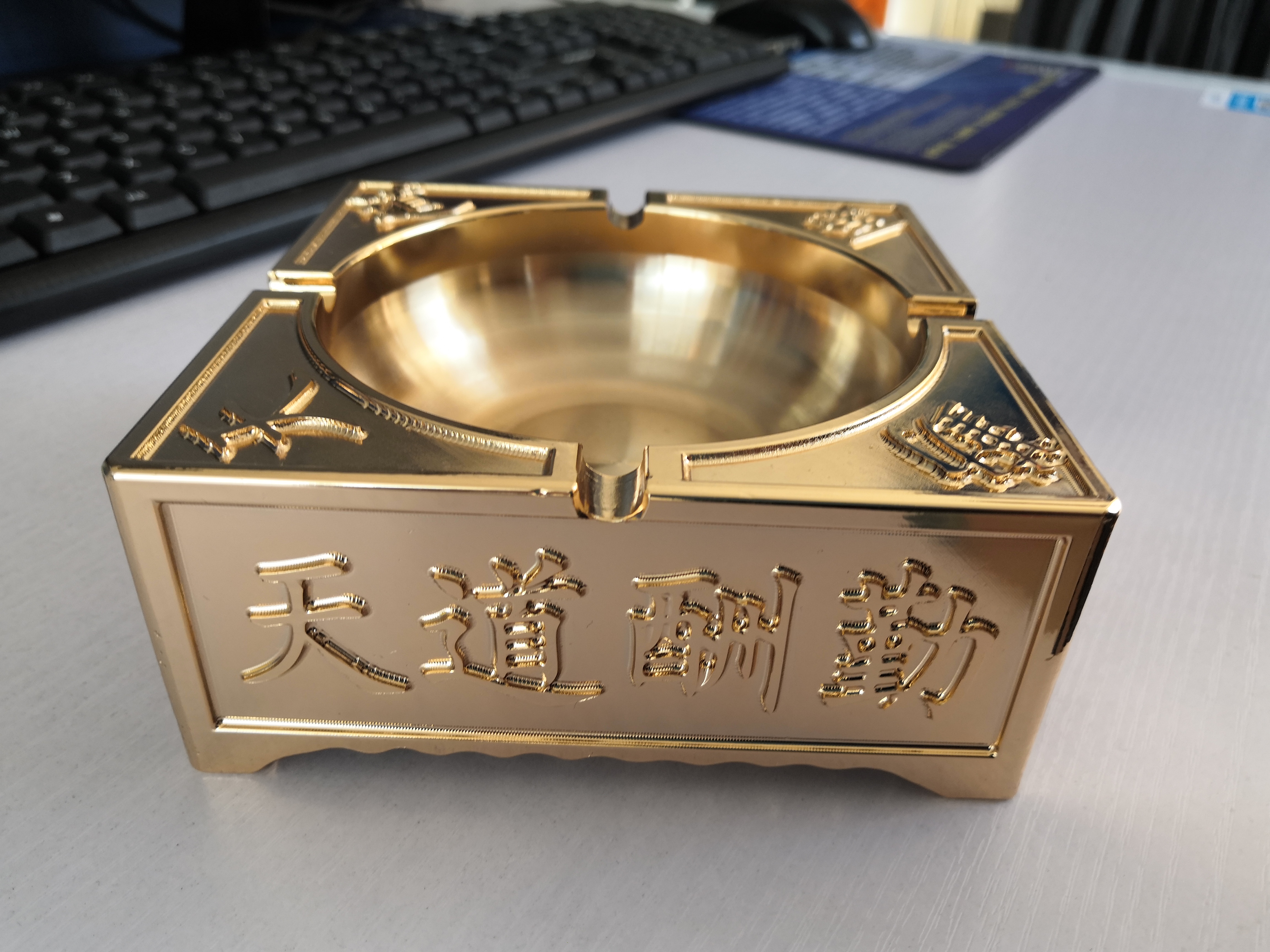 助赢神器“琼戏互娱开挂透视软件”分享装挂详细步骤-第1张图片