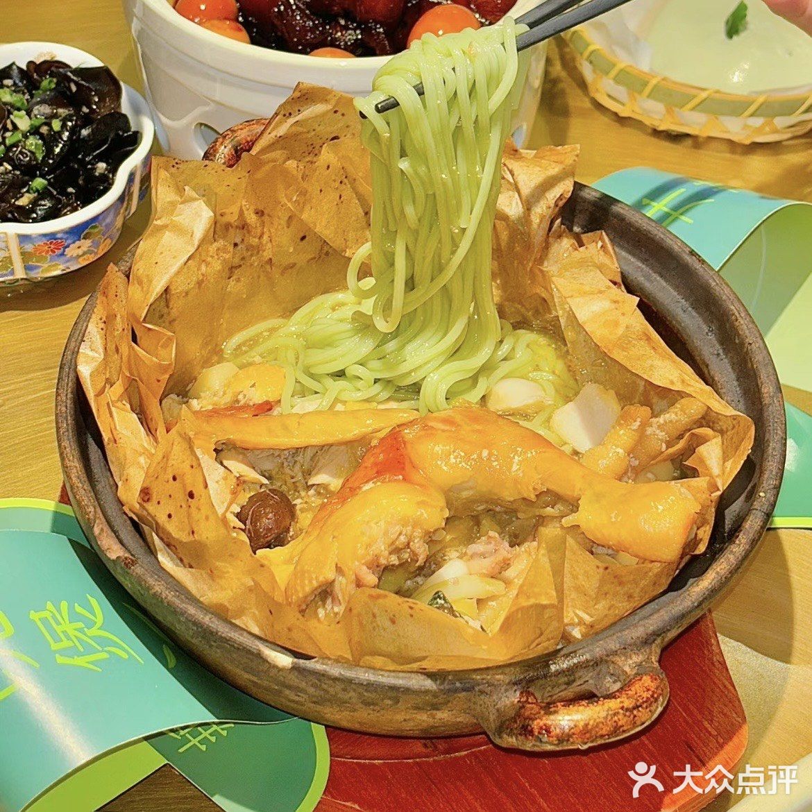 玩家必搜“凑一桌关春天怎么开挂”开挂辅助脚本+详细开挂安装教程-第2张图片